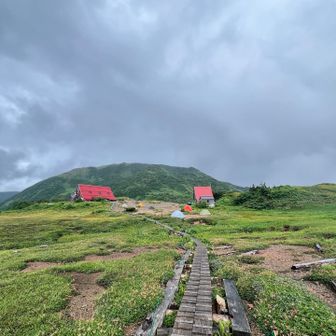朝日小屋到着