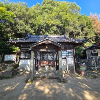 八尾山妙見社🙏
道間違いで遠回りで到着😢