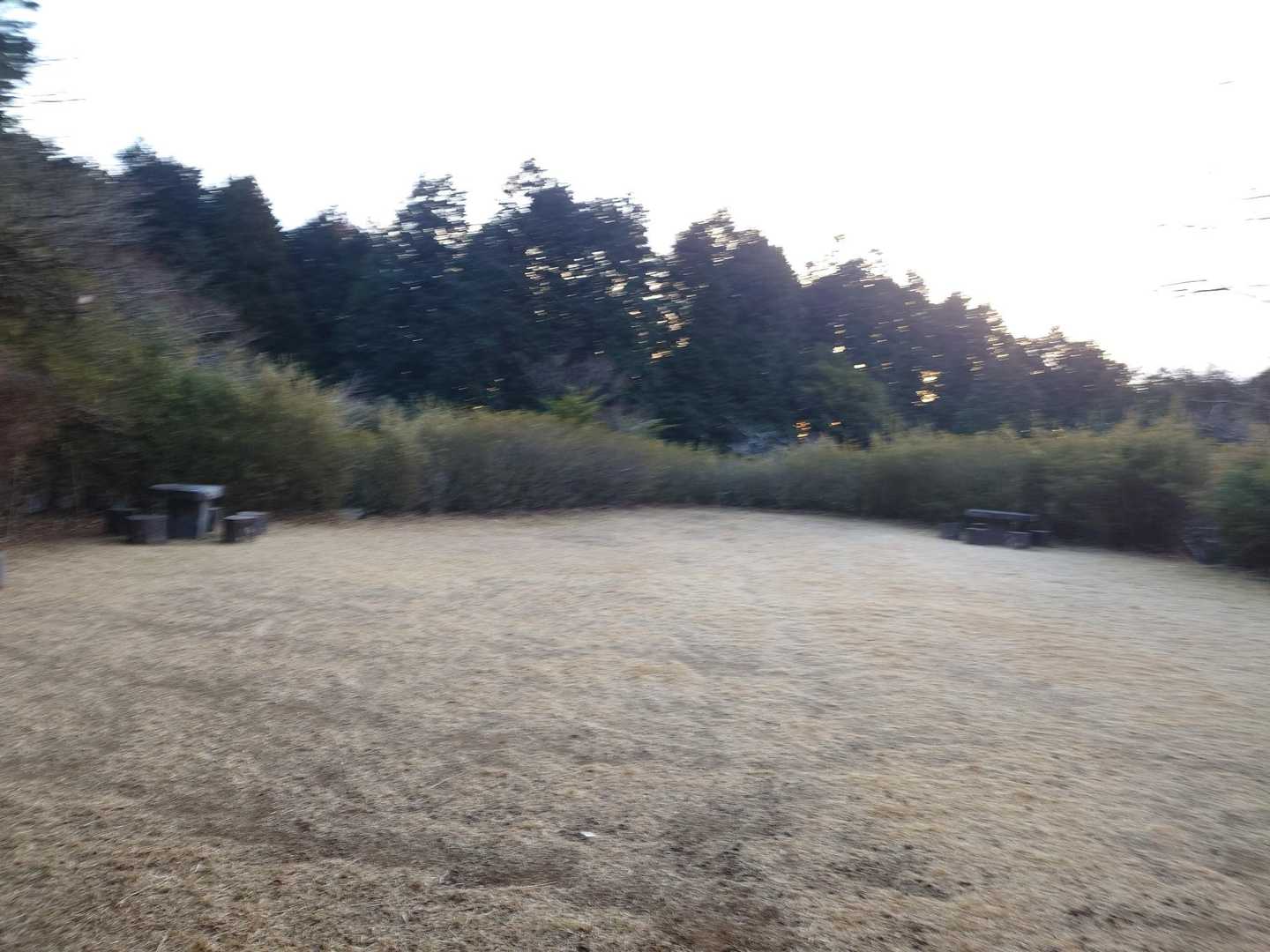 階段登るとすぐに休憩場所が😃！