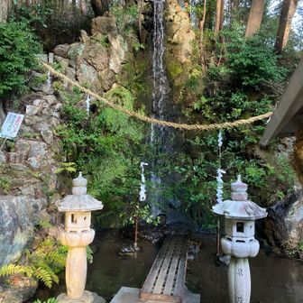 伊吹の滝にお参り⛩️