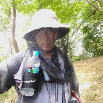 高崎山唯一の弱点はメマトイ🦟の多さ😩
メマトイ対策に普段はあまり使わないモンベルバグプルーフハット🎩