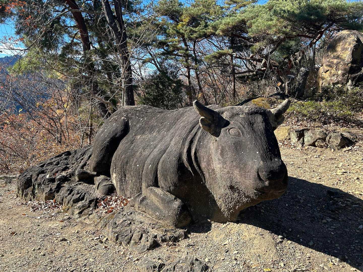 牛さんが見守ってくれています。