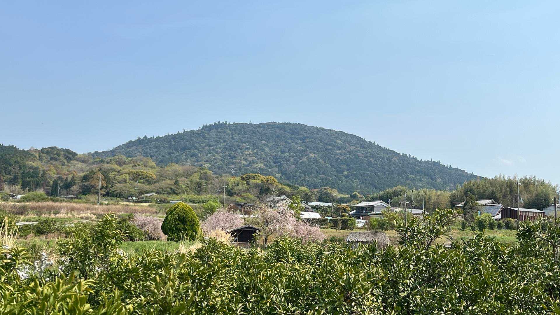 三輪山の全容