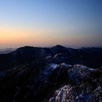 未明の大峯奥駈道。