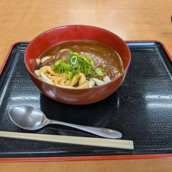 伊勢カレーうどん頂きます。