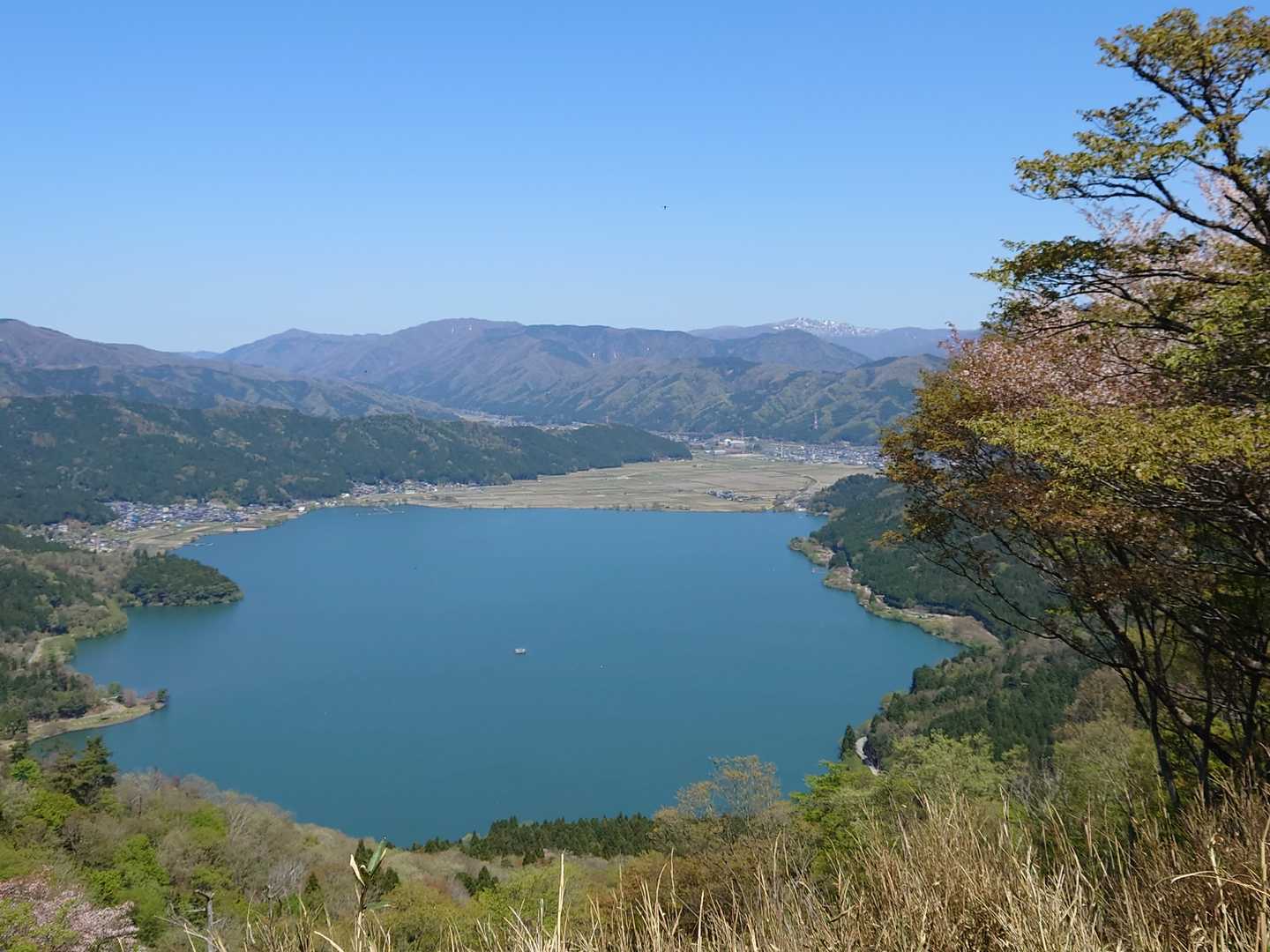 【フラット登山】滋賀・賤ヶ岳と余呉湖の写真