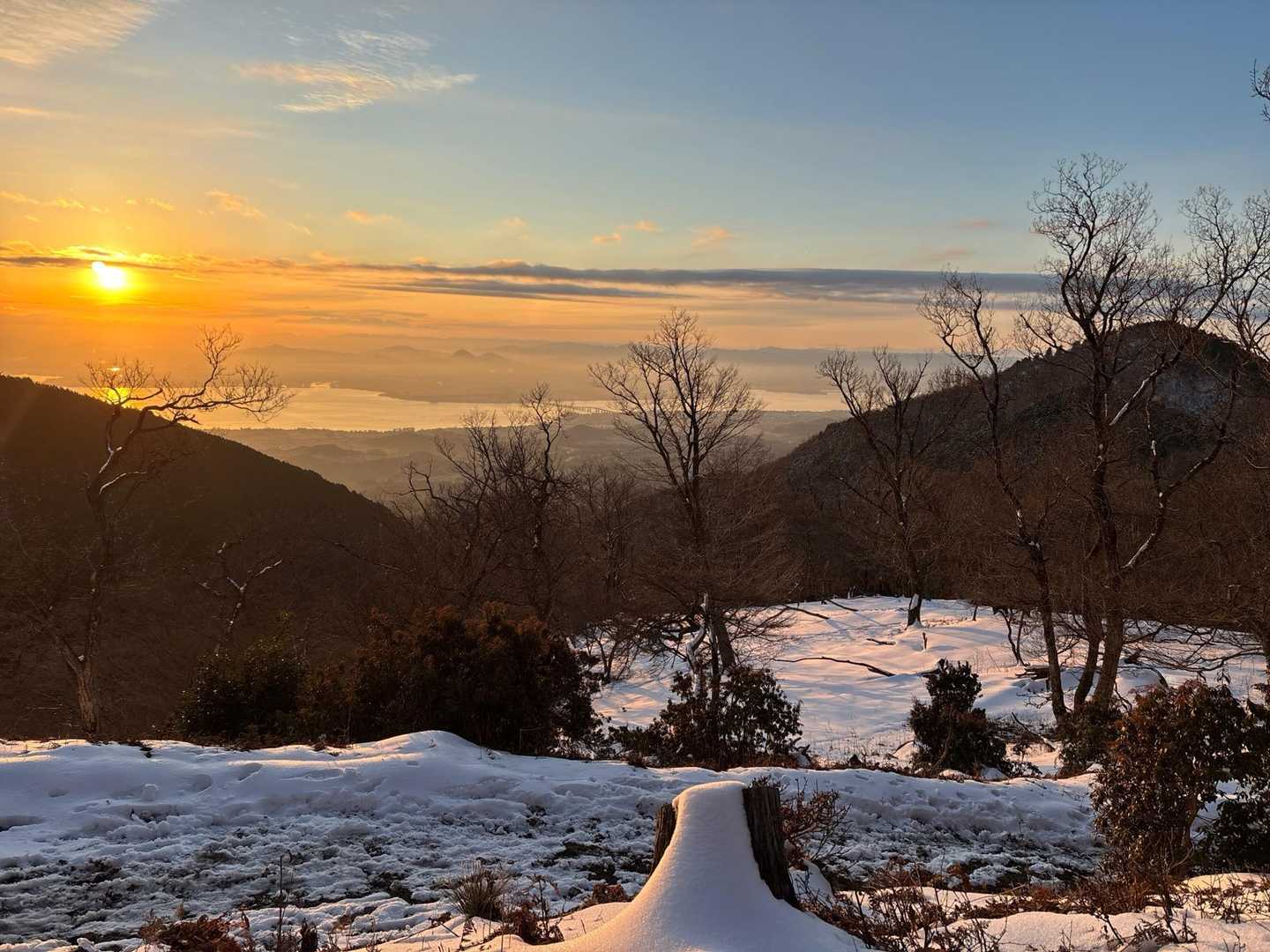 霊仙山権現山登山口-権現山-ホッケ山-小女郎峠 往復コースの写真