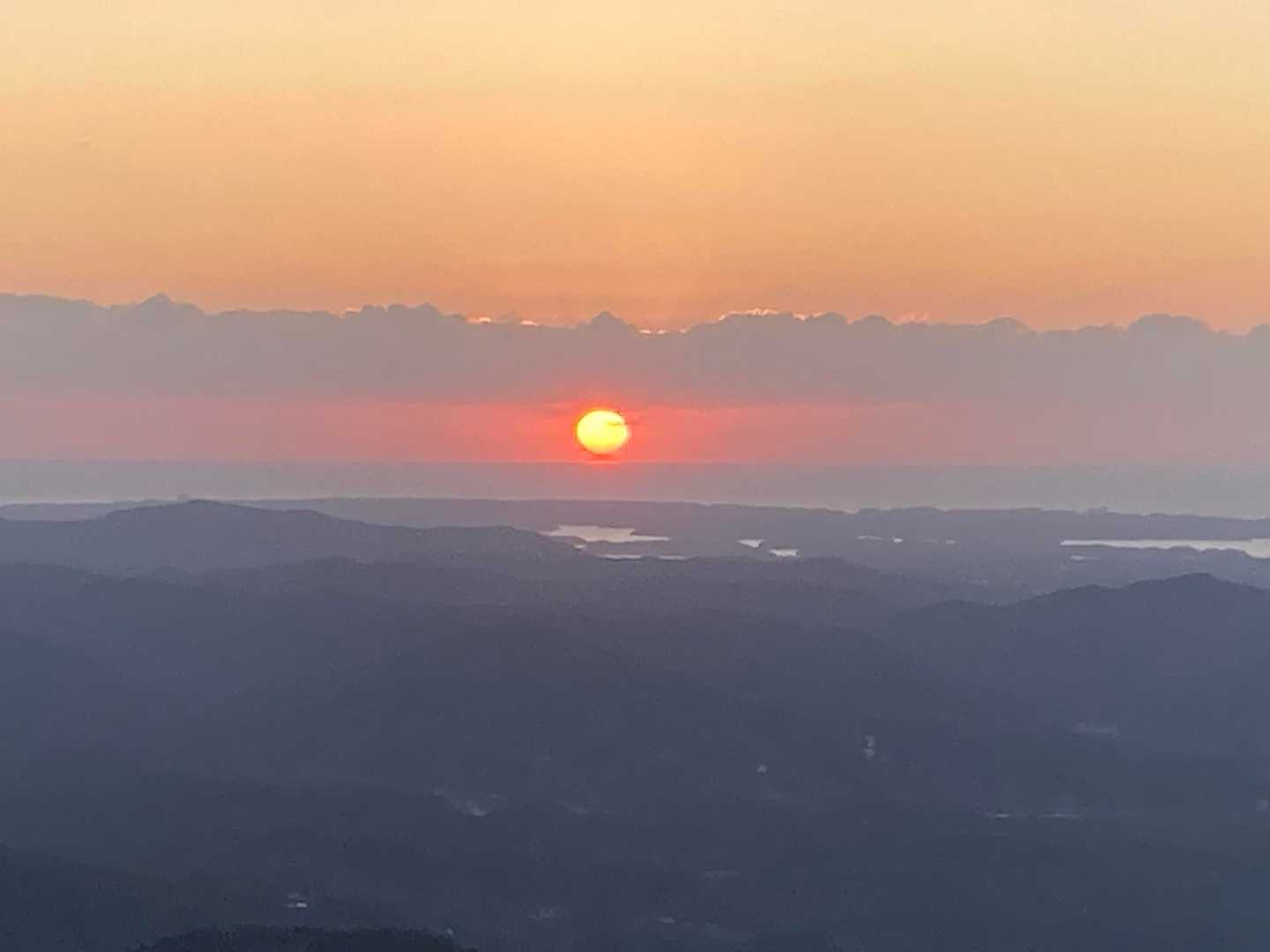 10年近く来ていますが、海から日の出は久しぶりです。