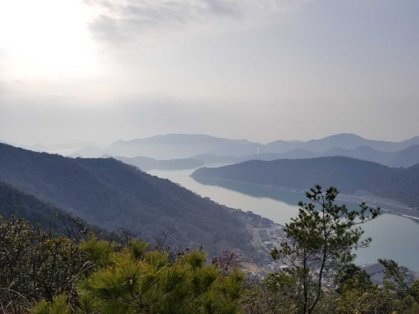 富田松山城跡登山口-富田松山-雨乞い跡地-前山 周回コースの写真