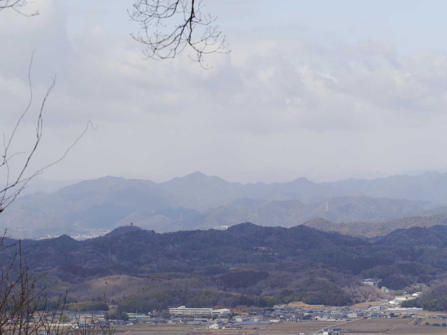 善防山頂上からの
七種山方面