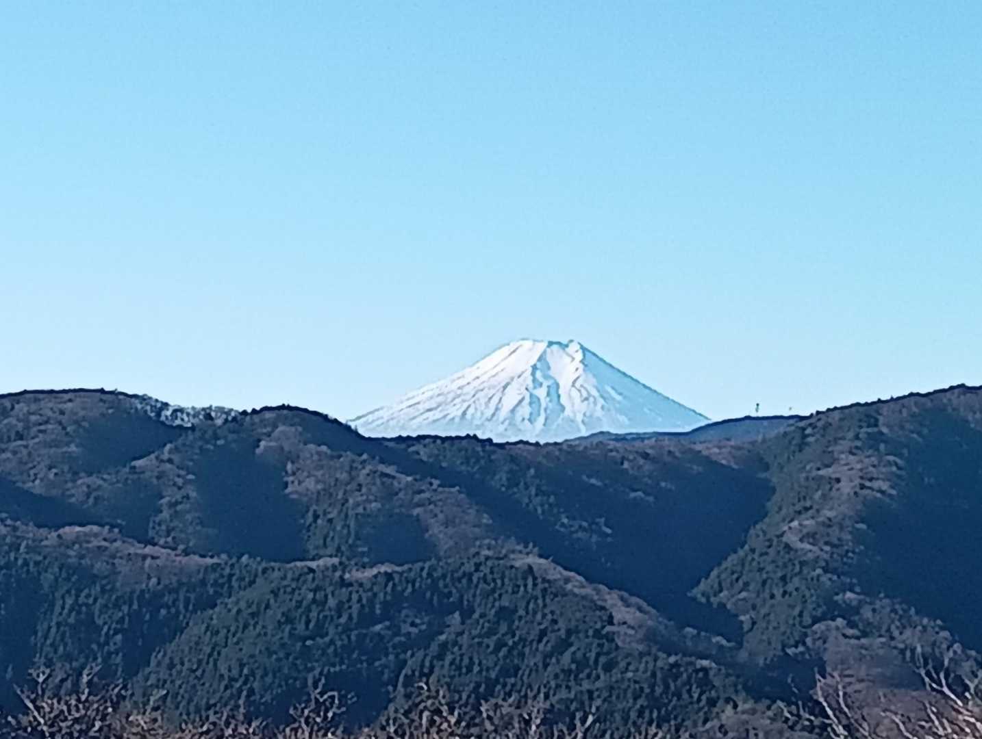 展望台からの富士山🗻
正月早々から雲一つない完璧な富士山、麗しい💕