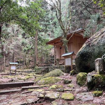 なんか真新しい建物。
