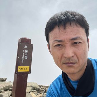 なんてヤル気の無い抜け殻な顔なんだ🫨