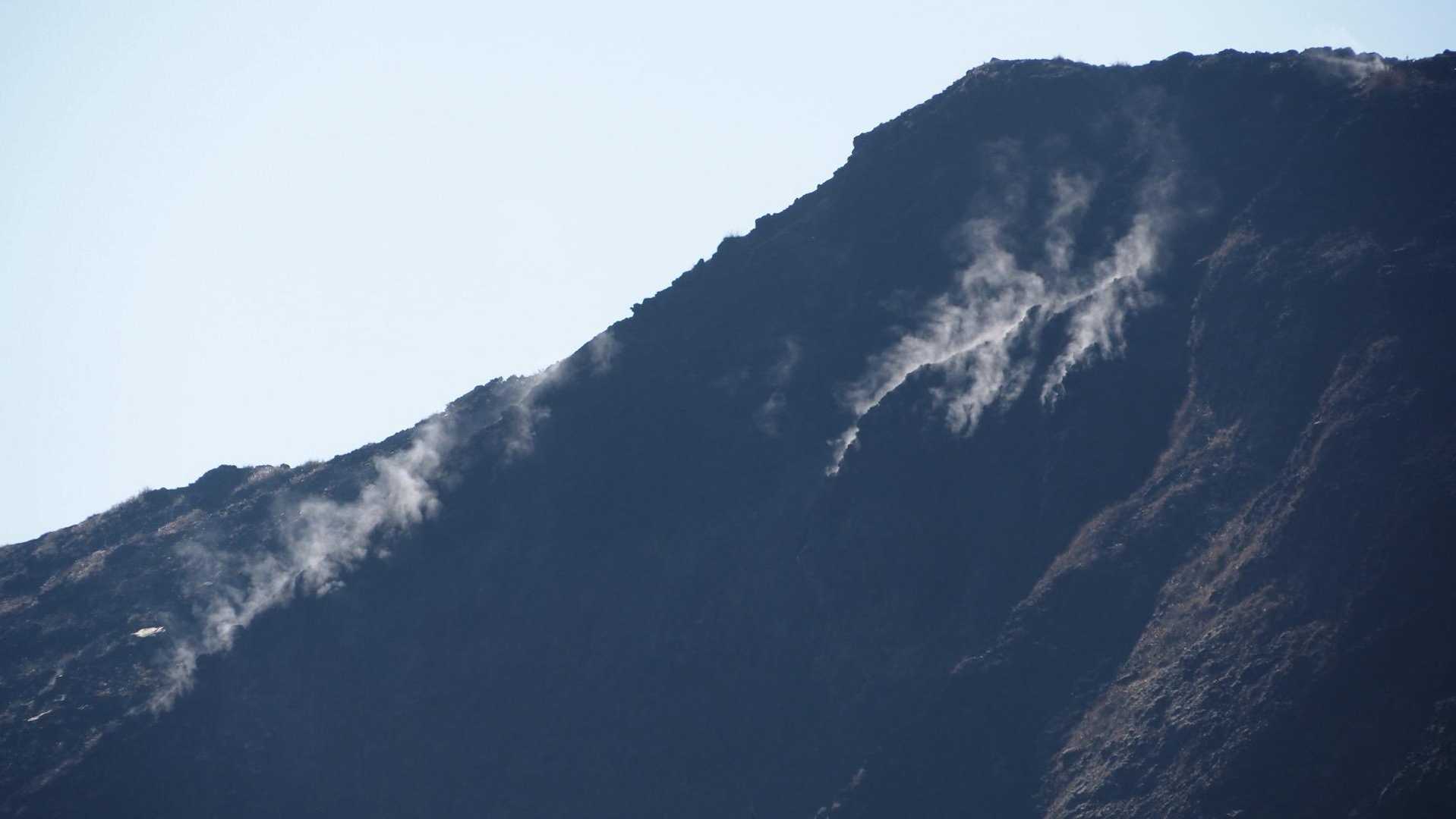 噴煙

火山だなぁ〜って思う瞬間


