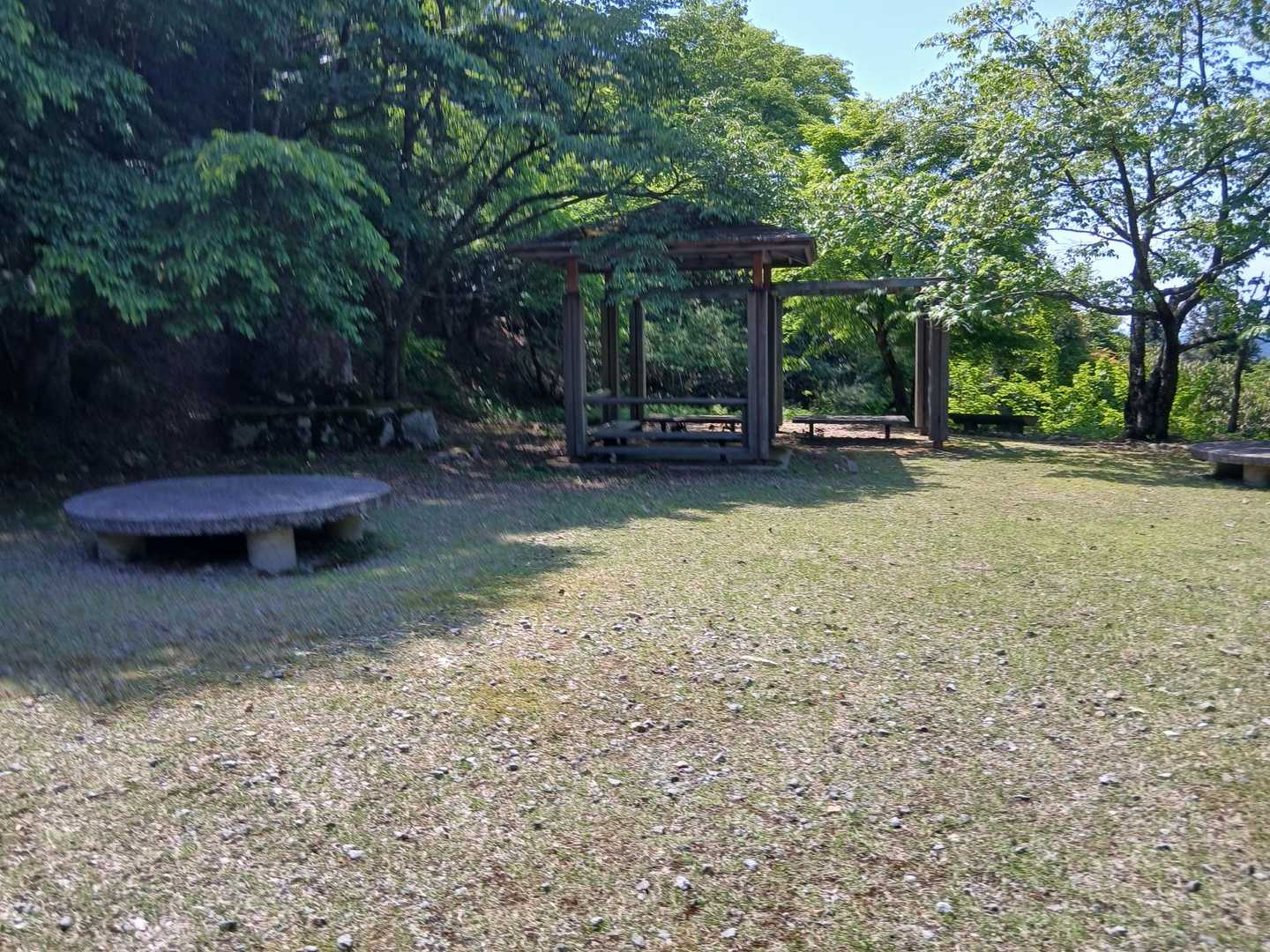 オオタワ峠
トイレもあり休憩に良さげ
