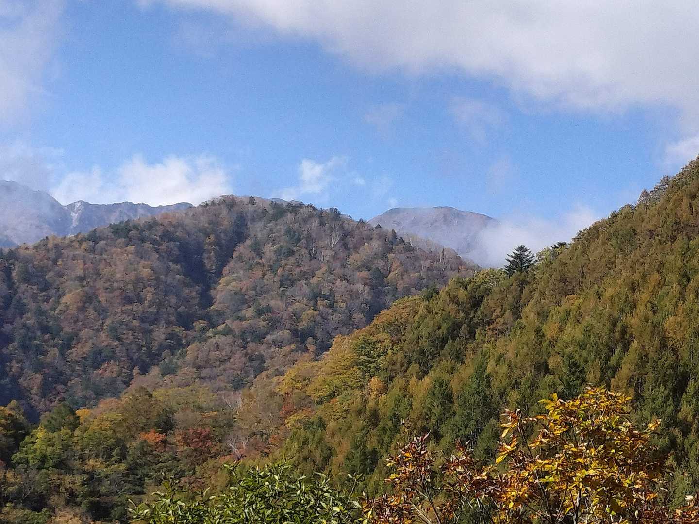 ガスのかかっていた空木岳も見えました