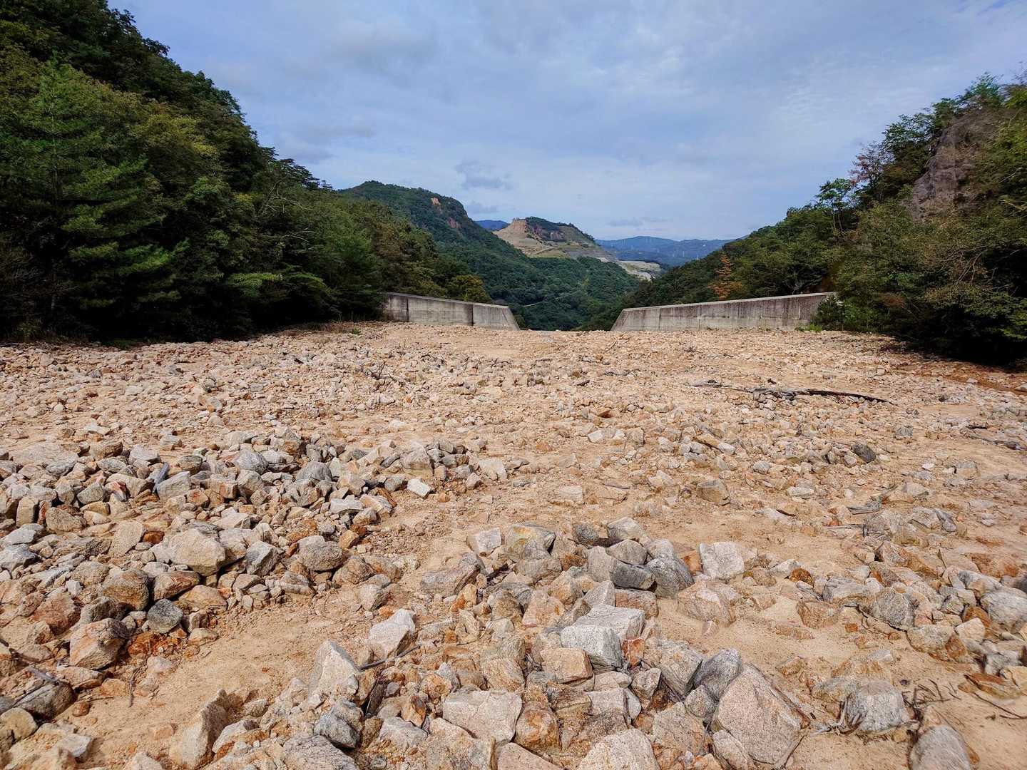 大谷乗越-岩倉山-宝塚駅 縦走コースの写真