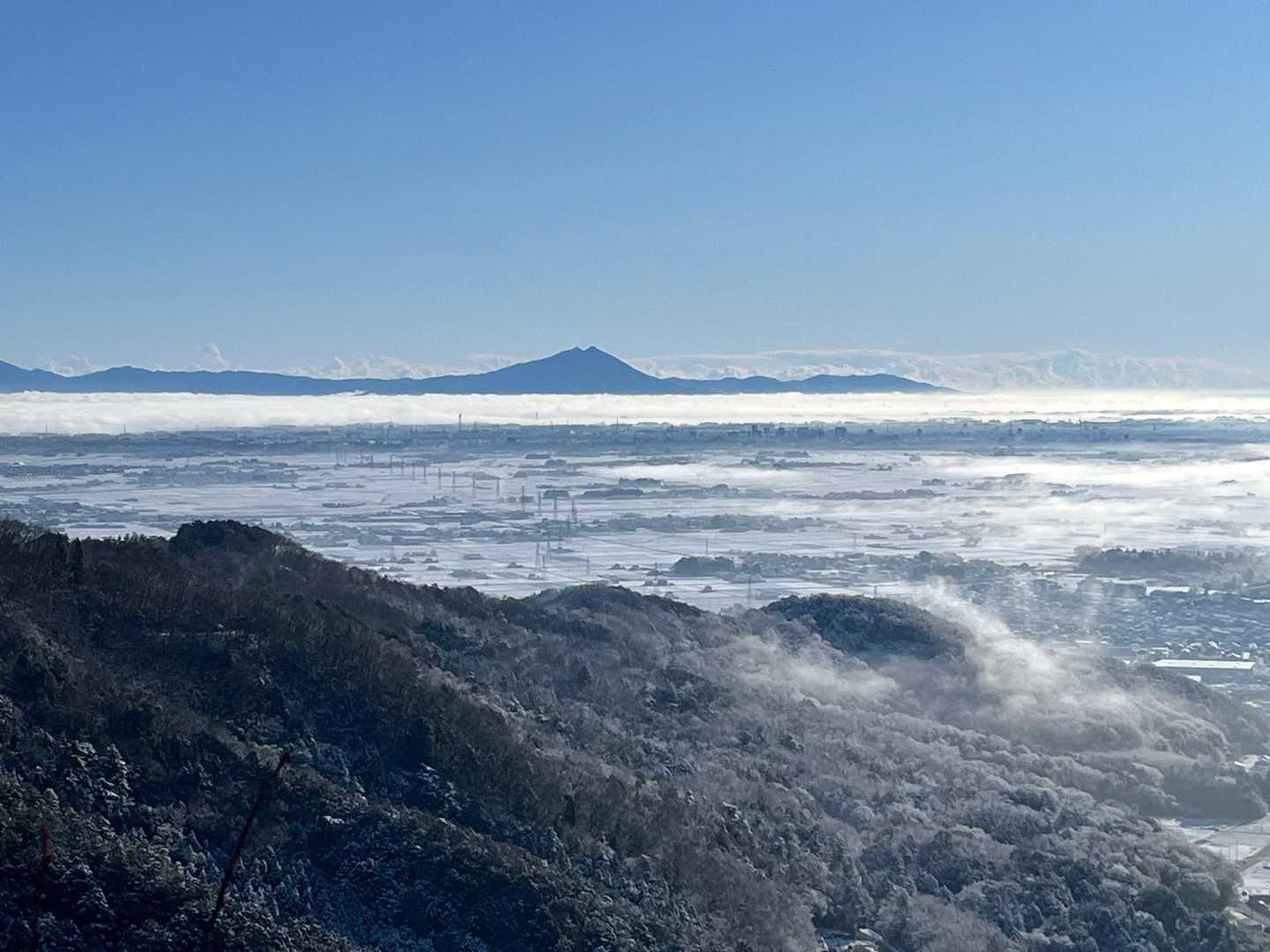 ありがとう筑波山。雲海晴れてきました