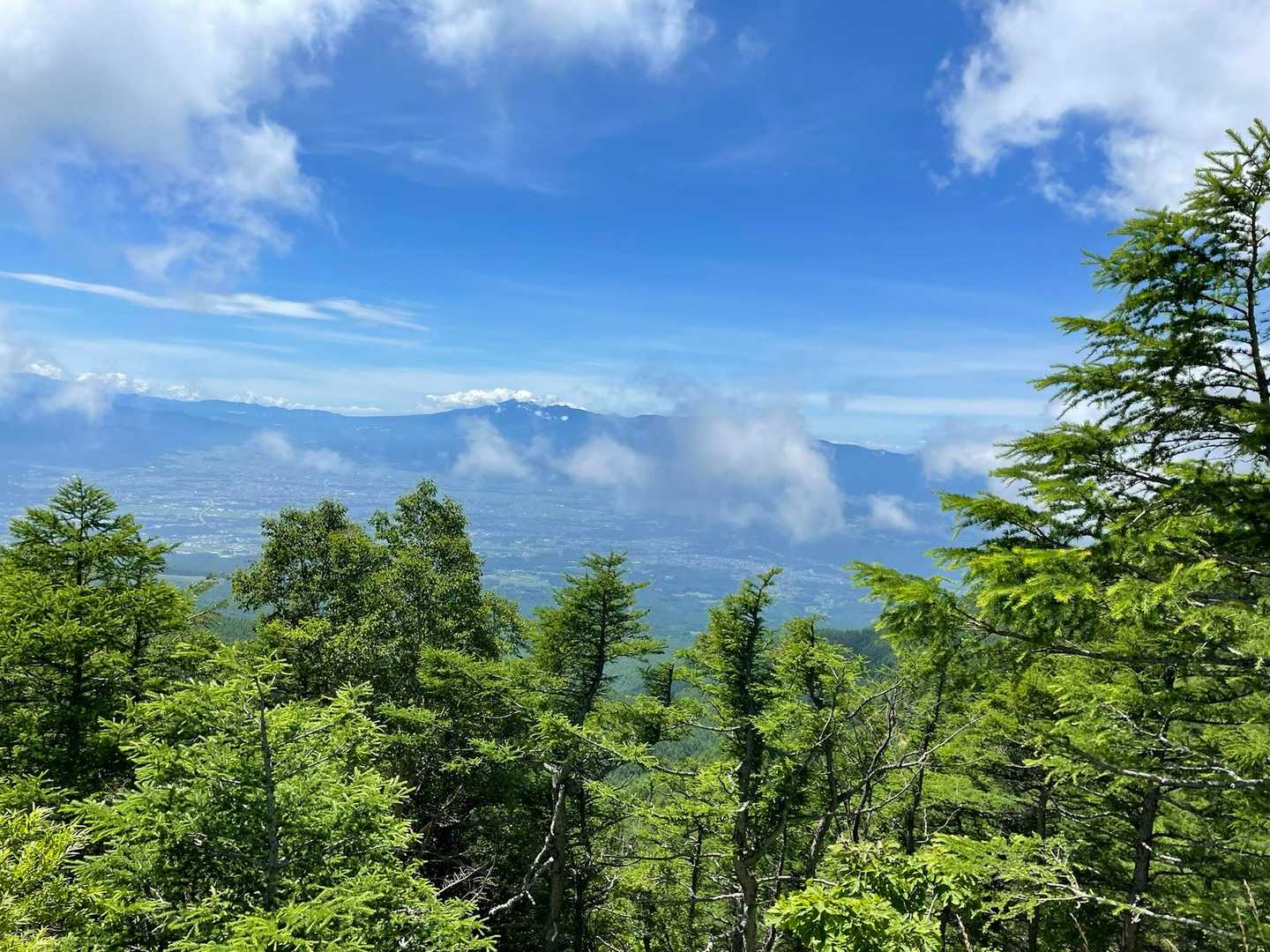 車坂峠から正面に八ヶ岳⛰️