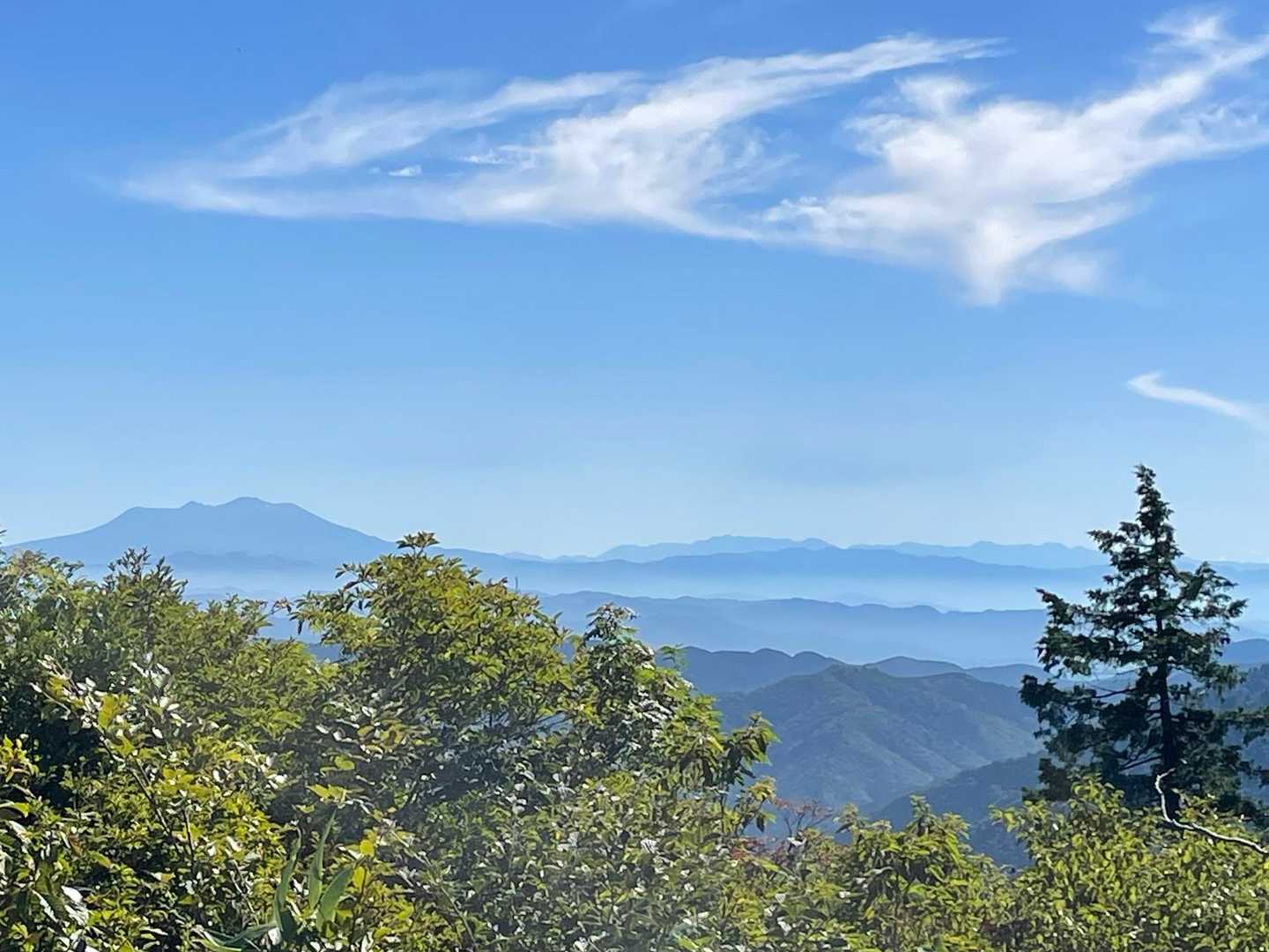 御嶽山の隣には木曽駒などなど