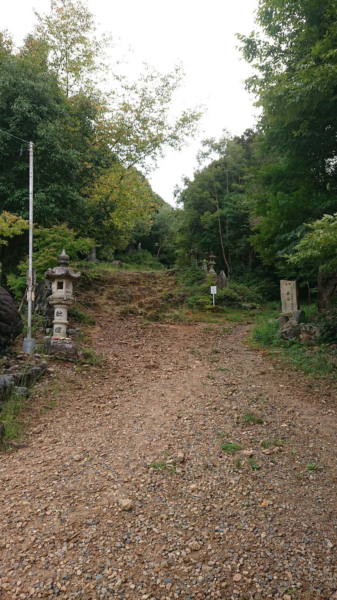 不気味なオーラを放っています。