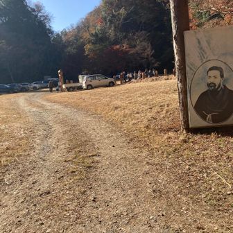 今日はめちゃくちゃ利用者が多い 入り口駐車場