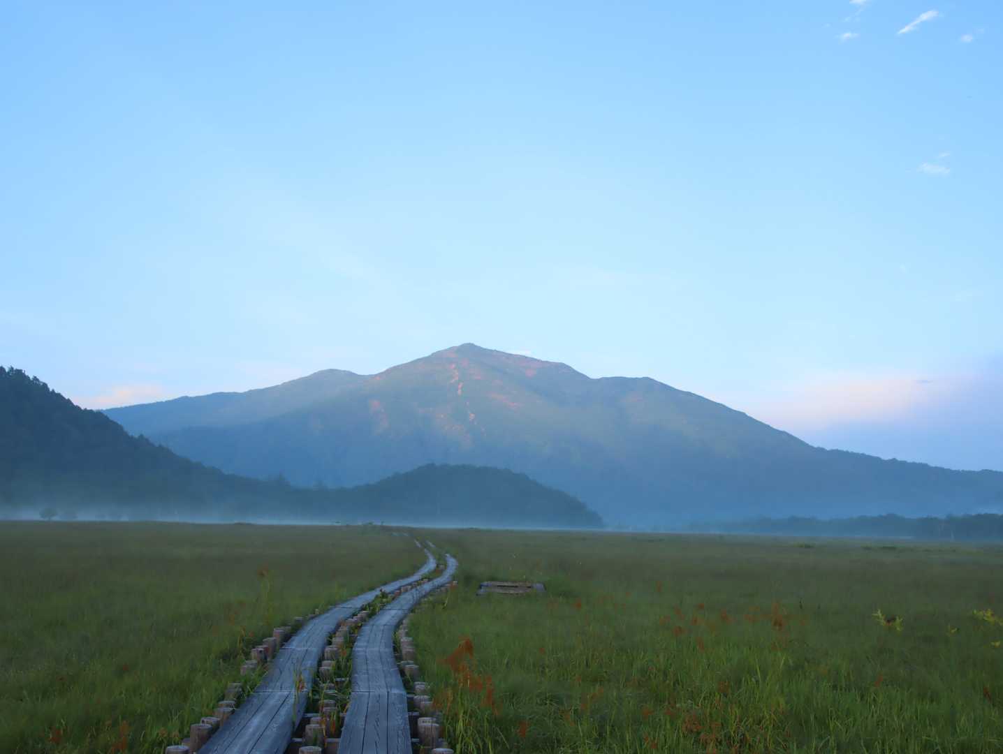 至仏山に色がついた
振り返ると