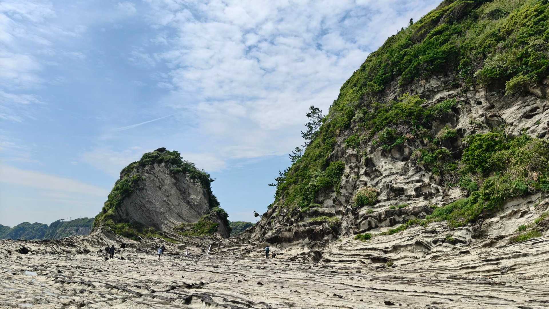 松輪バス停-剱崎-江奈湾-白浜毘沙門天-盗人狩-三崎港バス 縦走コースの写真