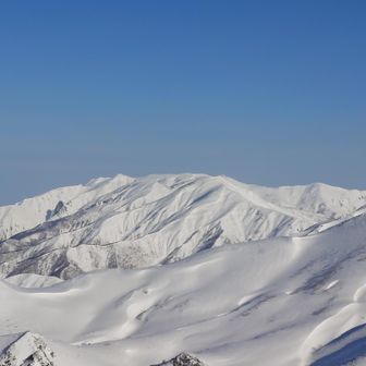 ずっと狙ってる巻機山
すぐ行きたい‼