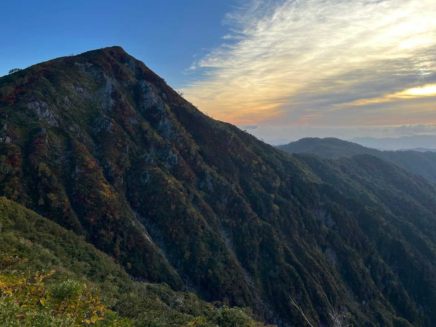 古寺鉱泉登山口-古寺山-大朝日岳-小朝日岳-鳥原山-畑場峰 周回コースの写真
