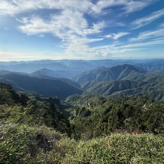 山しかねぇ〜⛰️笑