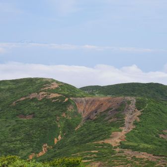 熊野岳ピークから地蔵岳方面の眺め