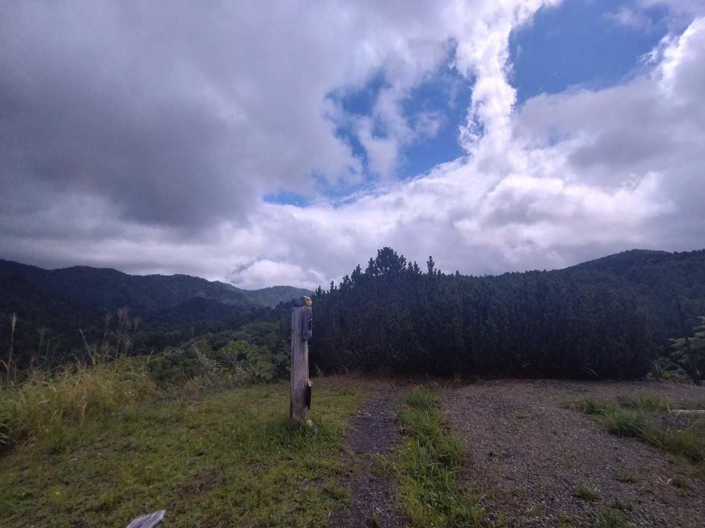 ズリ山 往復コースの写真