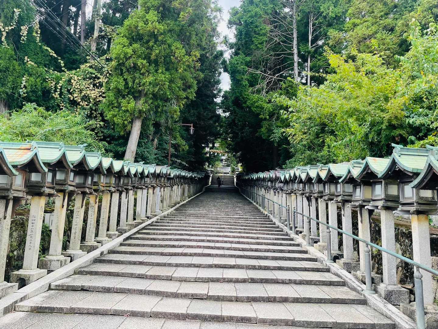 新石切駅-石切劔箭神社-興法寺-宝山寺駅-生駒駅 縦走コースの写真