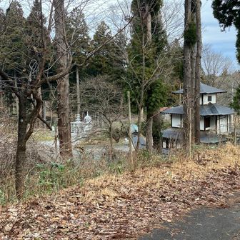 法光寺近くの🅿️停めさせていただく
私の他に1台🚙おられるではないか！