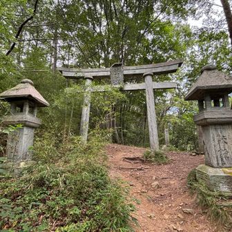 石鳥居🪨