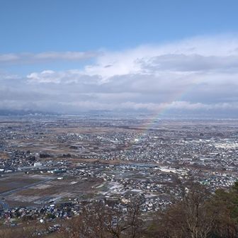 登り納めにふさわしい、大岡ブルー。