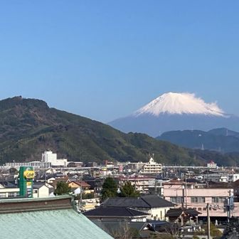 ちょっとだけ富士山🗻をアップで！