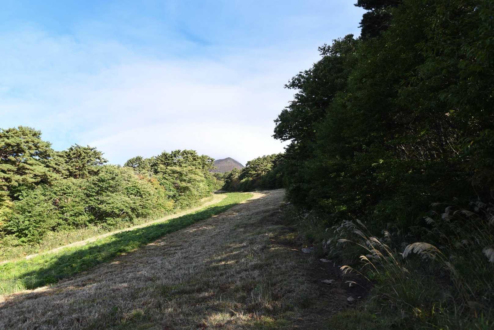 猪苗代登山口-赤埴山-磐梯山-裏磐梯スキー場登山口-裏磐梯 縦走コースの写真