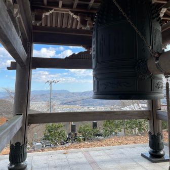 立派な鐘です
ごぉ〜〜〜〜ん