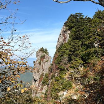 すごい岩場