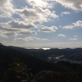 小茶臼への途中にまた眺めの良い場所あり。