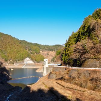 名栗湖。貯水量が少ない？