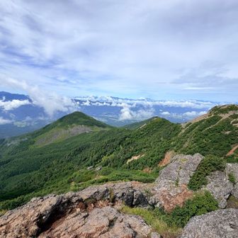 網笠山、西ギボシ、東ギボシと青年小屋