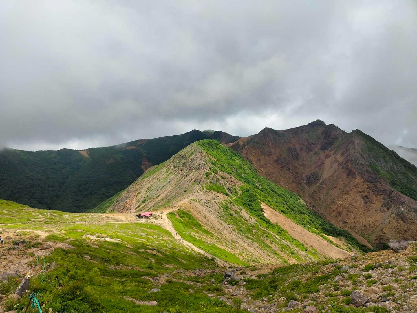 峠の茶屋登山口-茶臼岳-ひょうたん池-隠居倉-熊見曽根-1 周回コースの写真