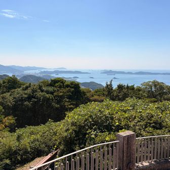鉢巻山展望台
誰もいない