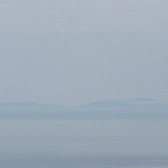 🦵四阿は20℃🤗　　　　　　
曇り空ですが　　　　　　　　　　　　　　　　　
👀隠岐の島