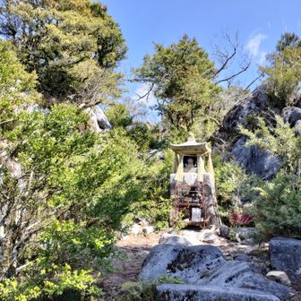 古処山山頂。
安全登山をお願いをしました。