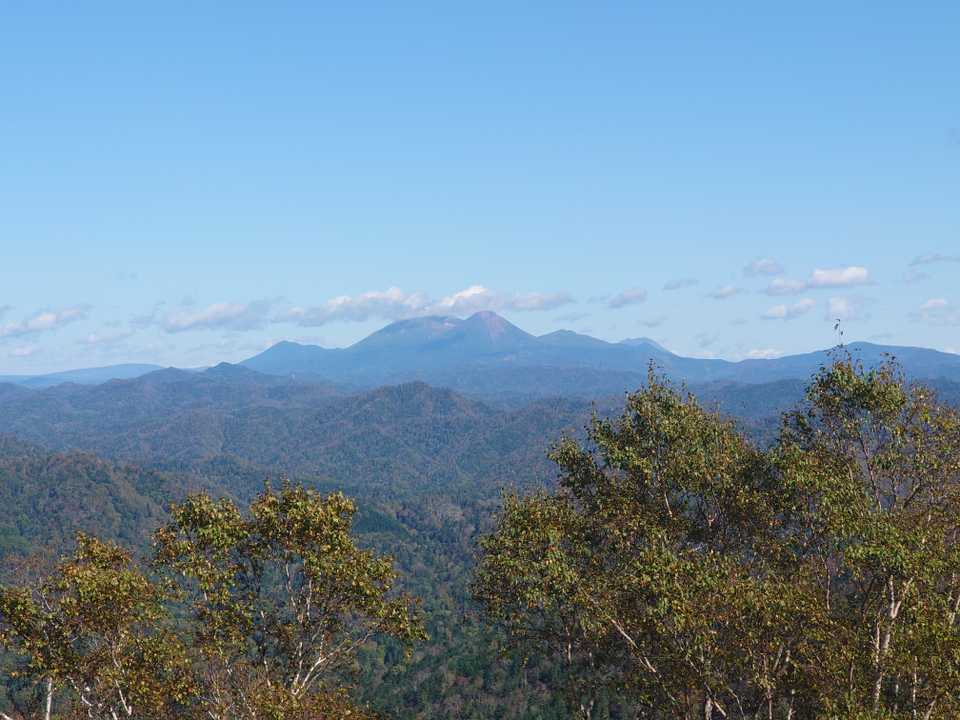 雌阿寒岳が素晴らしいです！
ここの景色最高ですよー✨