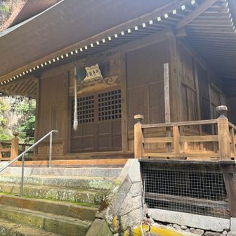 千手観音堂の裏側から